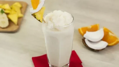 Frappé de coco tropical