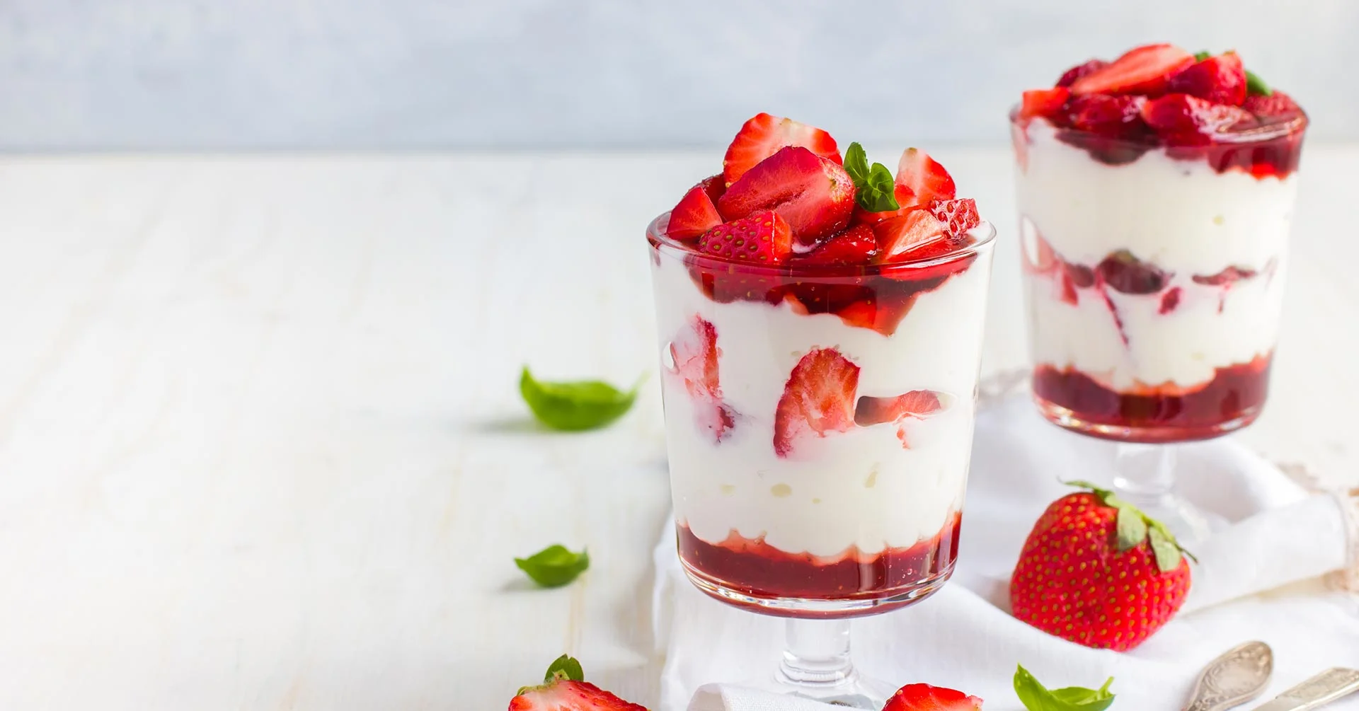 FRESAS CON CREMA