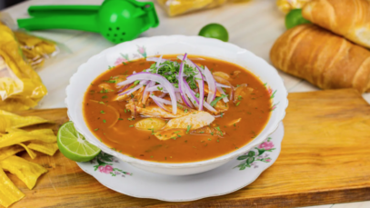 Encebollado de pescado ecuatoriano