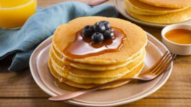 Receta Clásica de Pancake Americano