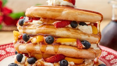 Receta de Panqueques con Miel y Frutas