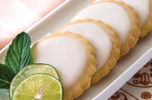 Cookies de limón glaseadas y frescas